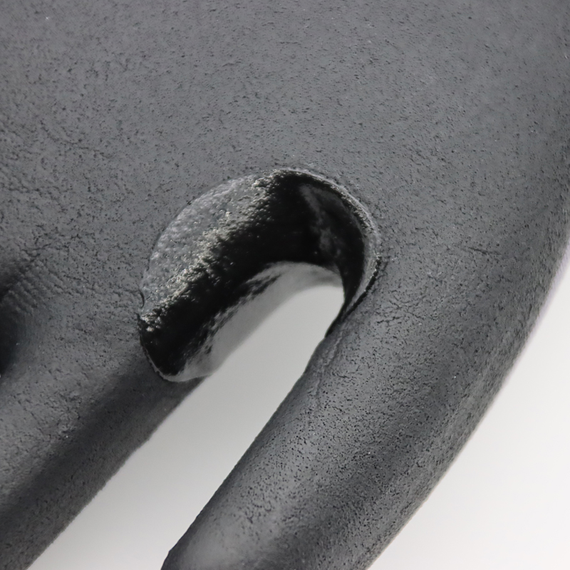 13g nylon liner, palm coated black foam nitrile, crotch reinforment (6)